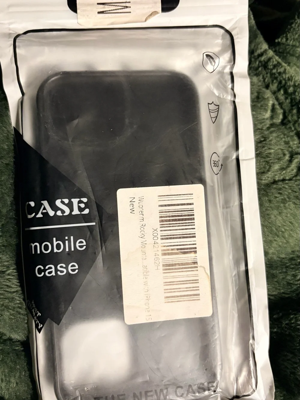 Engraved Mountain Wood Phone Case - Red iPhone 15 NEW in package